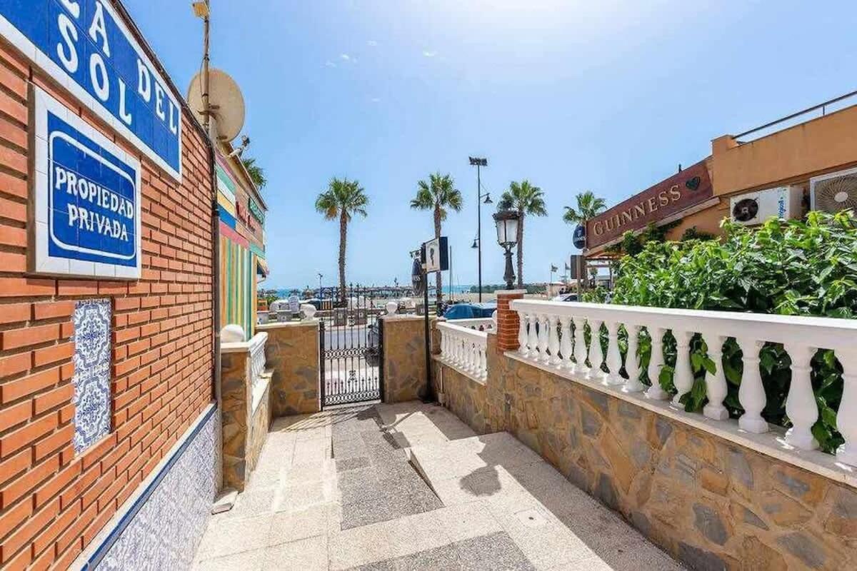 Vivendos Primera línea de playa Torremolinos Exterior foto